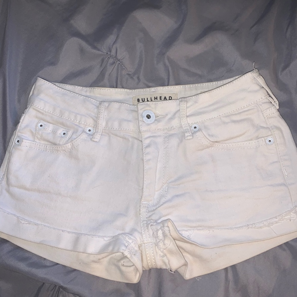 PacSun white demin shorts